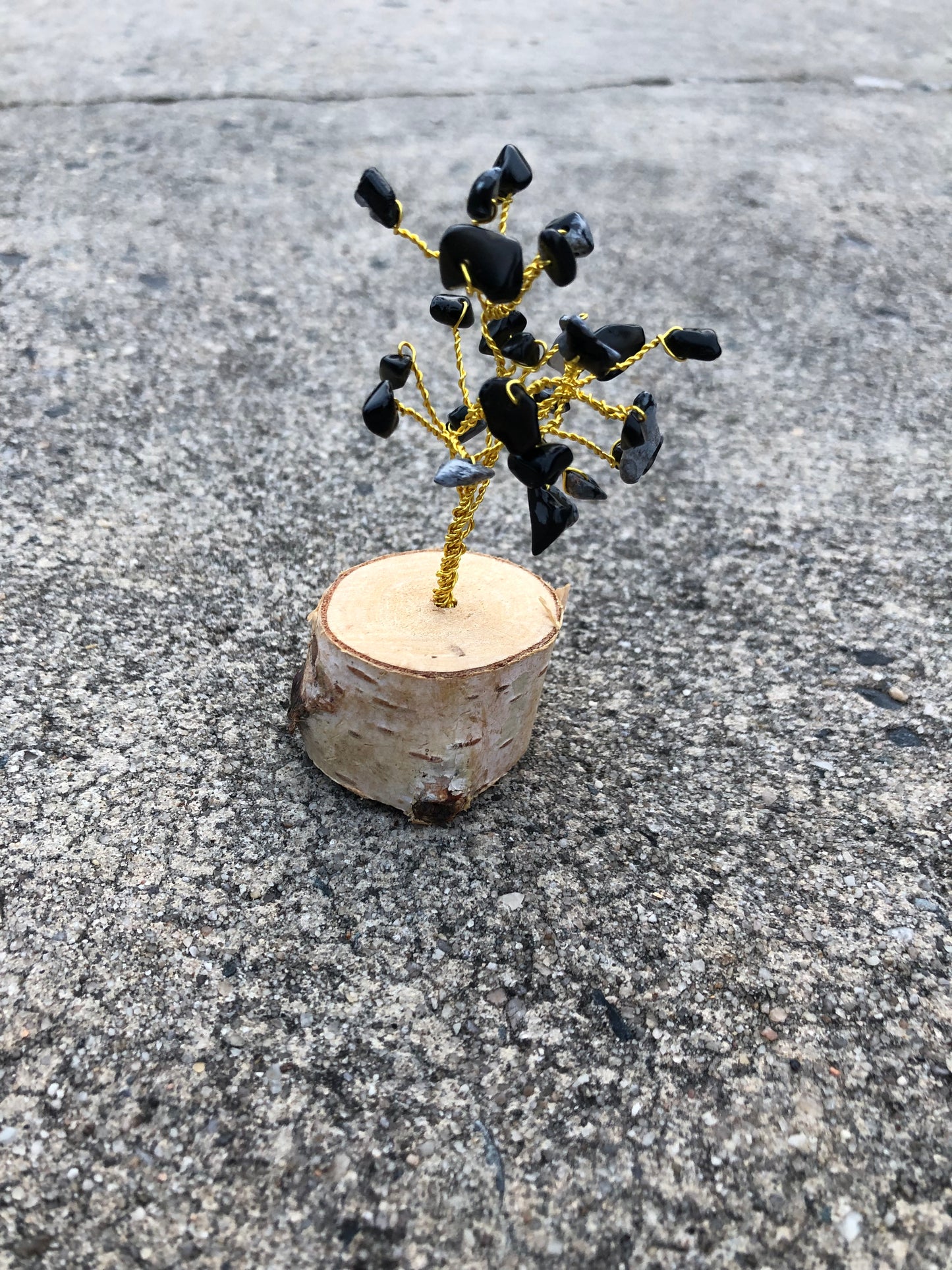 Small Snowflake Obsidian Tree